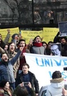 Turquie: les professeurs limogés prennent la rue