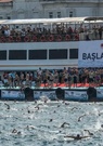 Turquie : 2 400 nageurs franchissent le Bosphore à la nage