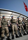 En Turquie, « l’armée s’est rapprochée des valeurs conservatrices et religieuses de l’AKP »