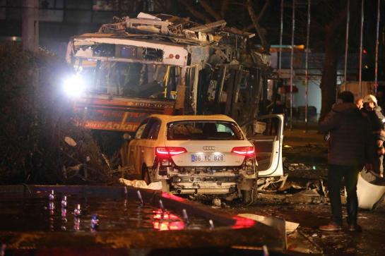 Un attentat fait au moins 27 morts au cœur de la capitale turque