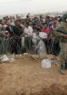 200 000 Kurdes de Syrie et d'Irak ont fui vers la Turquie