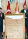 Turquie: les six priorités du nouveau couple exécutif Erdogan-Davutoglu