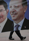 En Turquie, Erdogan lance les manœuvres pour constituer une coalition
