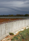 Un mur long de 700 km sépare désormais la Turquie et la Syrie