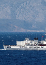 Pourquoi la vedette grecque se rendait-elle vers les îles objet d'un litige Grèce-Turquie?