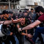 Gay Pride à Istanbul : la police turque tire avec des balles en caoutchouc sur les manifestants